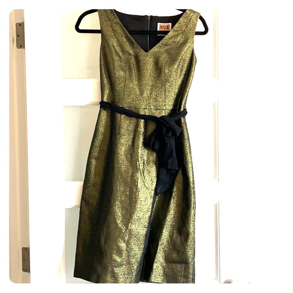 💰DROP! Metallic cocktail dress NWOT Nue by Shani